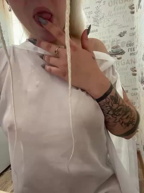 Alena121 Live Sex December 13, 2025