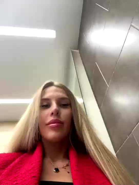 ALVUWKA Live Sex December 13, 2025