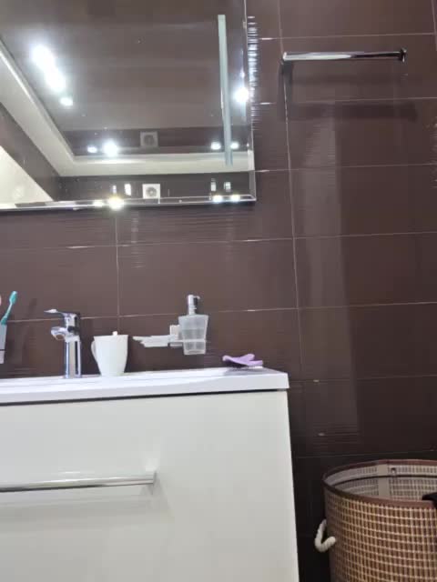 FLUFFY_BEAUTY Live Sex December 18, 2025