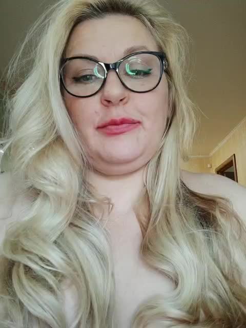 NushaMilf Live Sex December 13, 2025