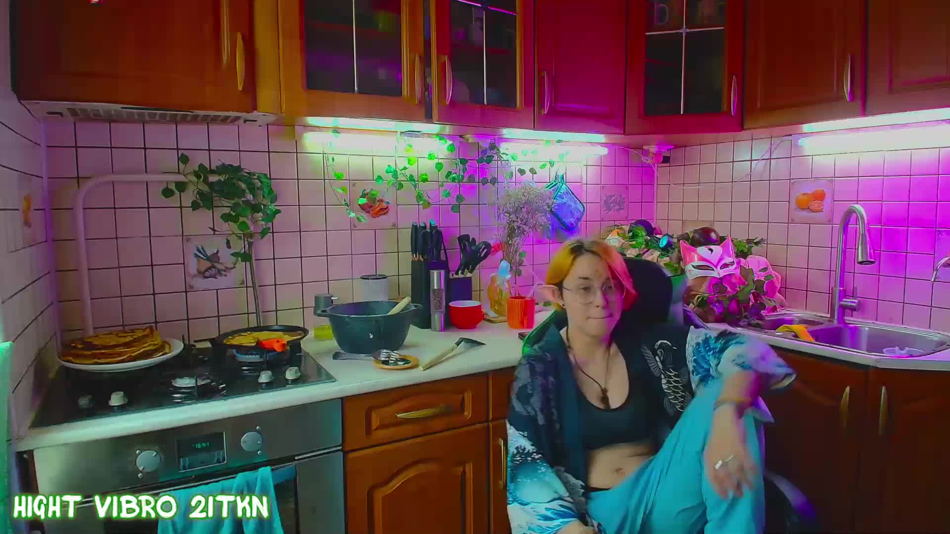 Tricky_Kitsune Live Sex December 17, 2025