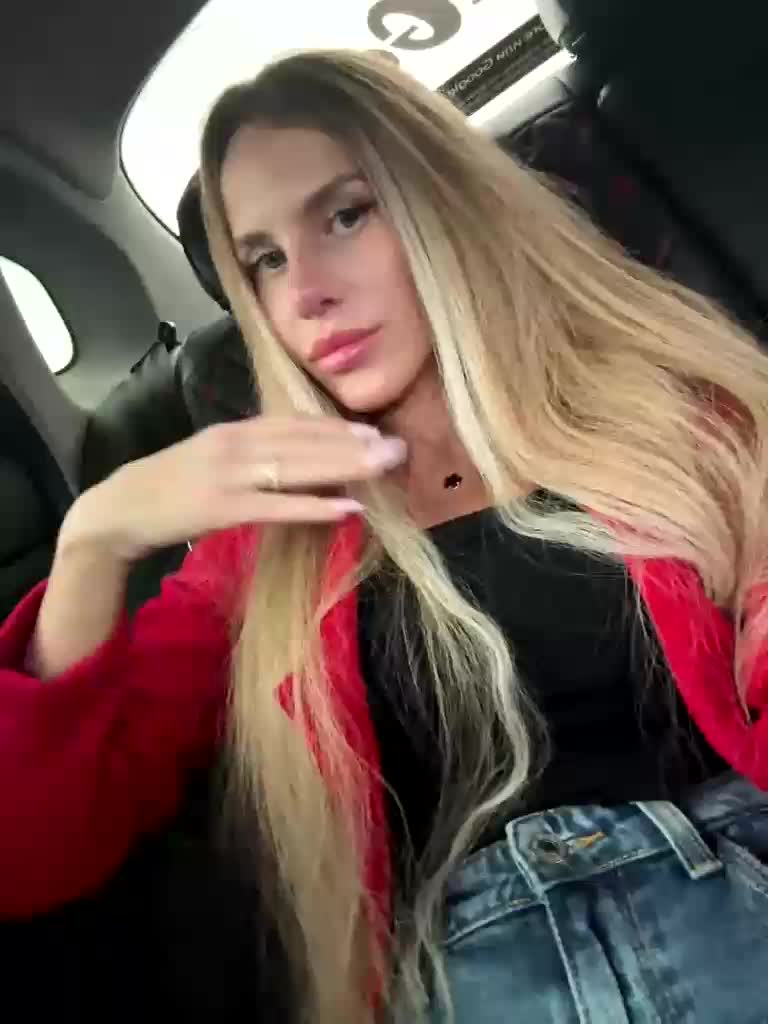 ALVUWKA Live Sex December 14, 2025