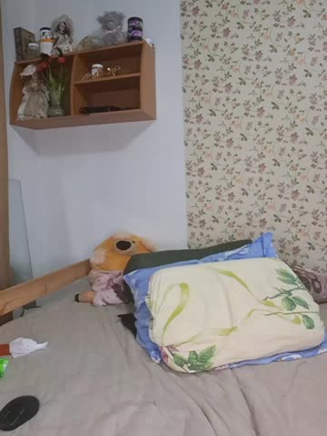 BlueHOT-MILf Live Sex December 15, 2025