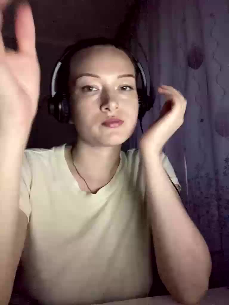 kurtizanka-partizanka Live Sex December 13, 2025