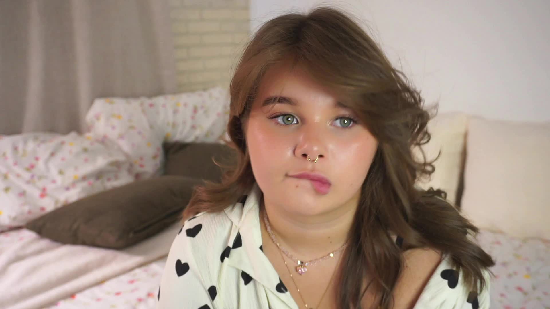 Nicole-Anna Live Sex December 12, 2025