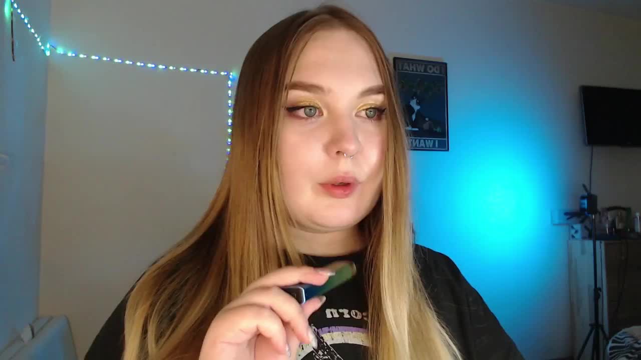 Greeenfriends6969 Live Sex December 13, 2025