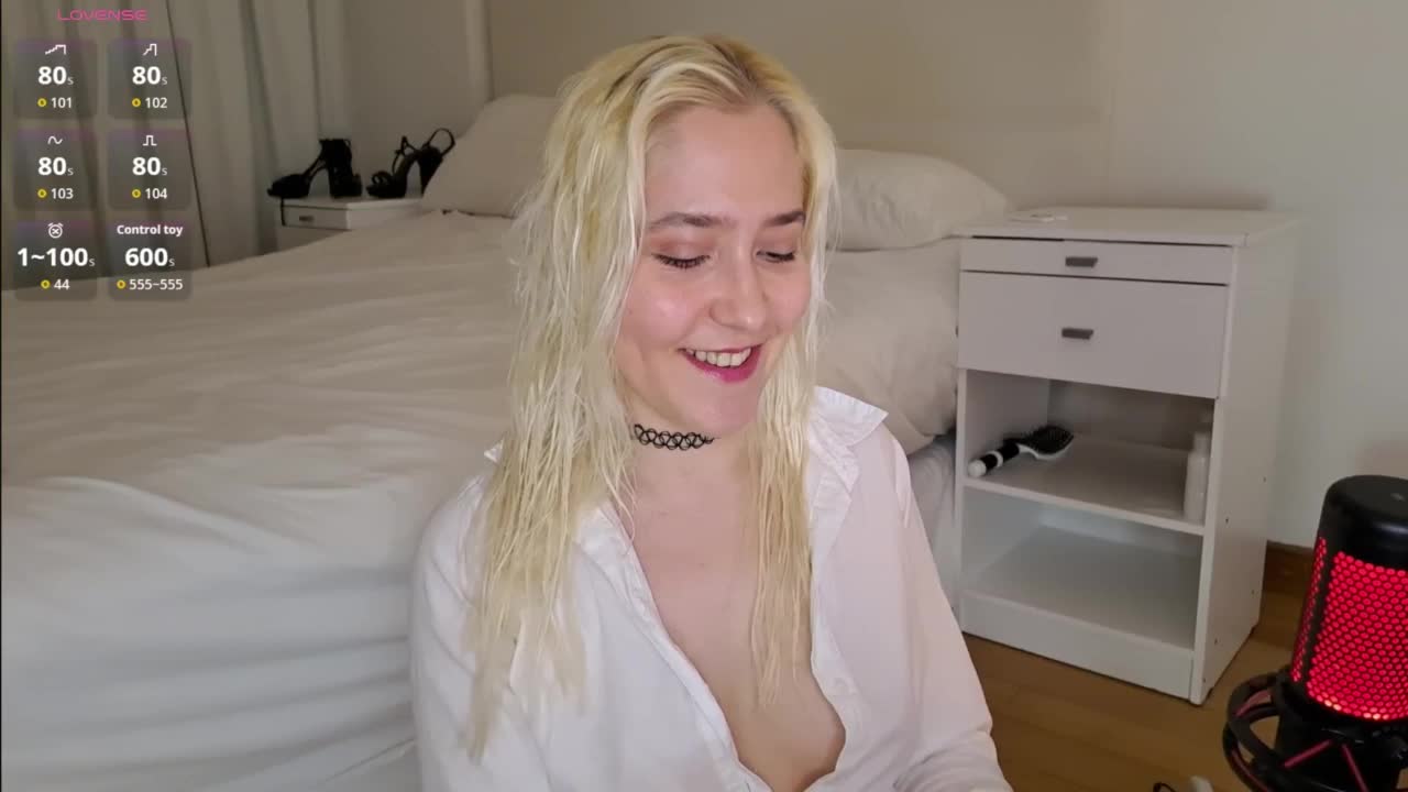 Bella_Byers Live Sex December 17, 2025