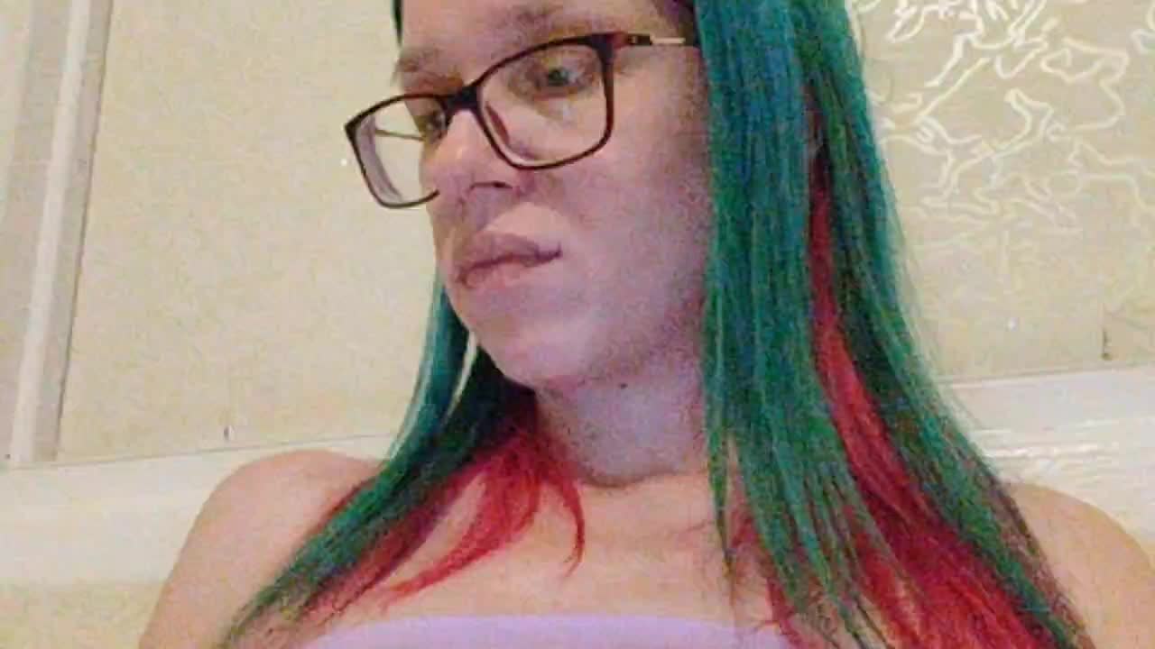 malvinella Live Sex December 18, 2025