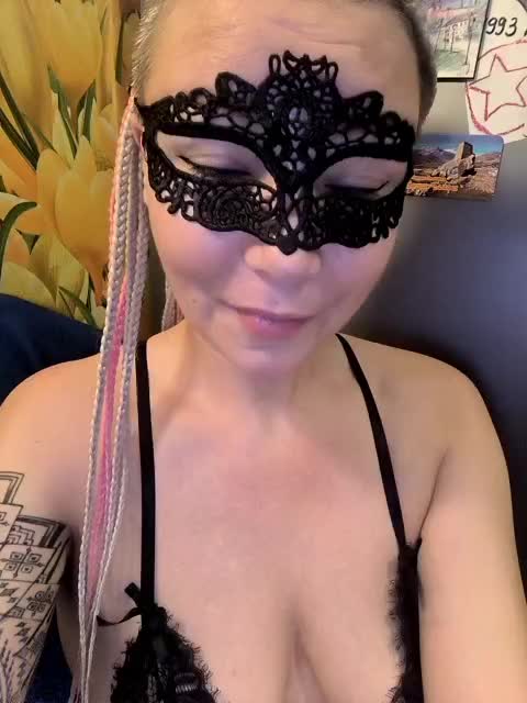 TilyTily Live Sex December 14, 2025