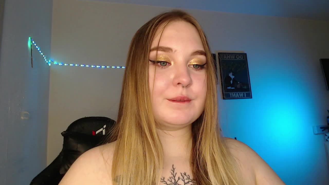 Greeenfriends6969 Live Sex December 13, 2025