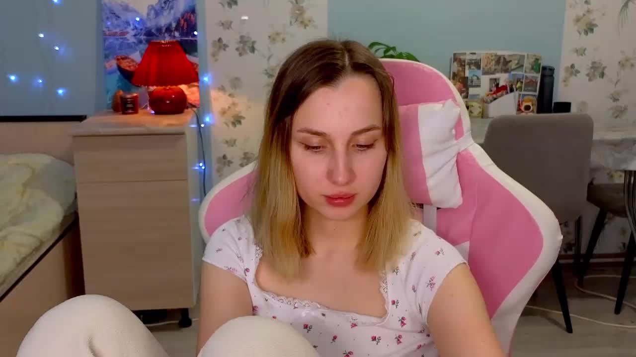 Macyaa Live Sex August 23, 2025