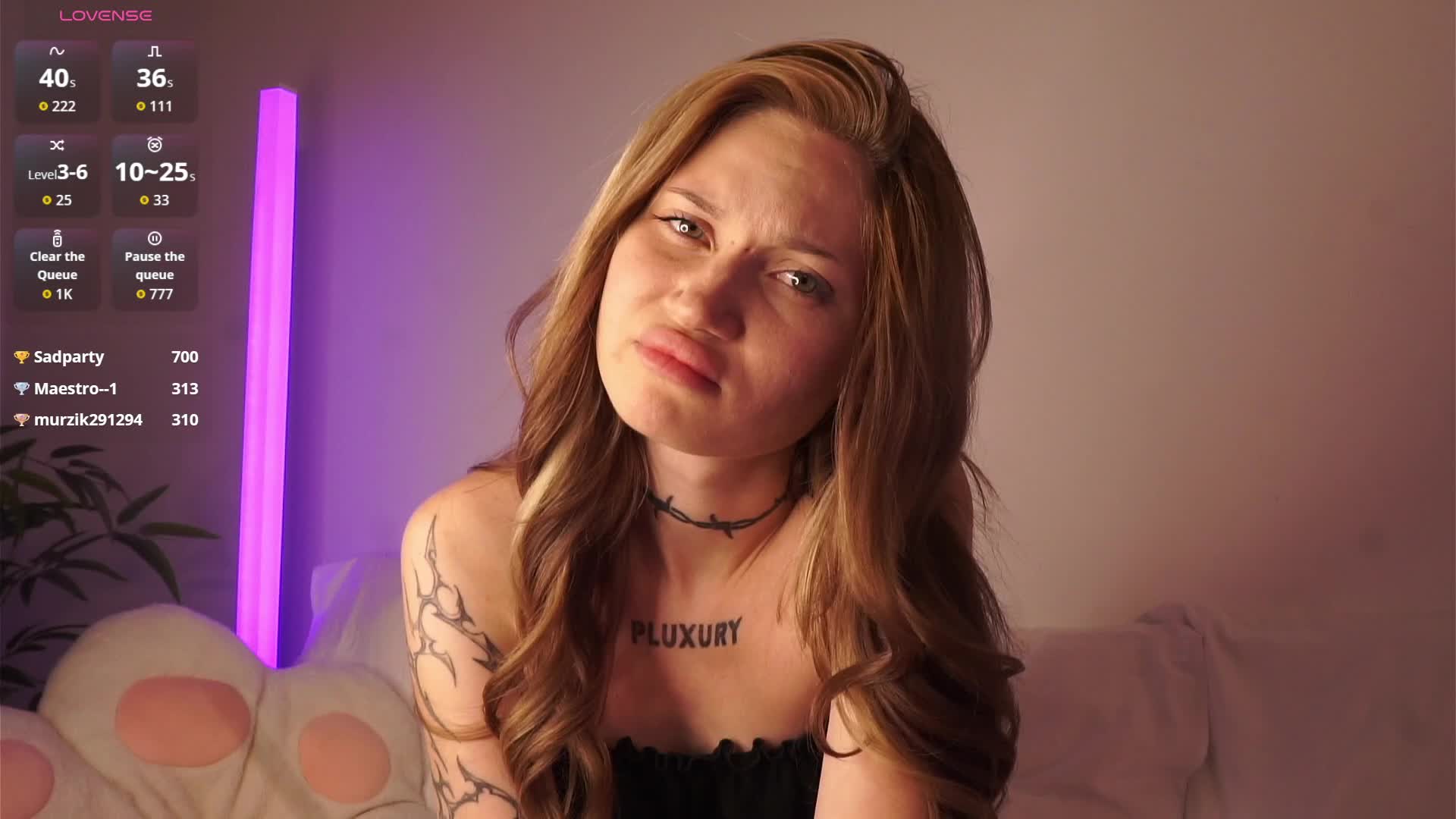 PLUXURY- Live Sex December 18, 2025