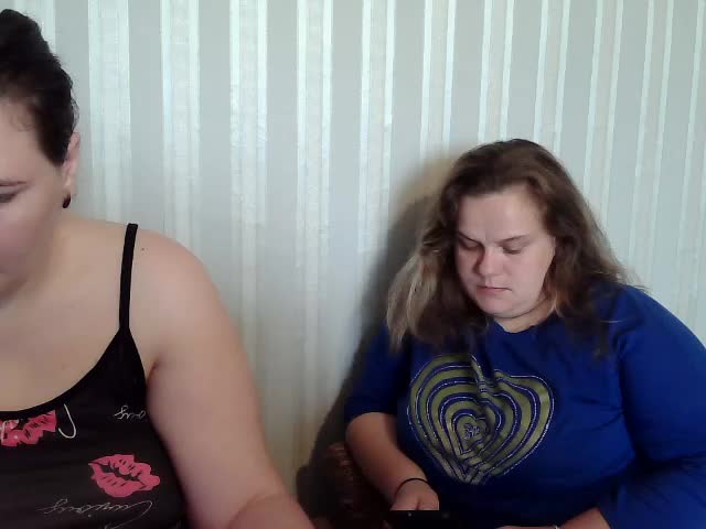 HollyXEva Live Sex December 15, 2025