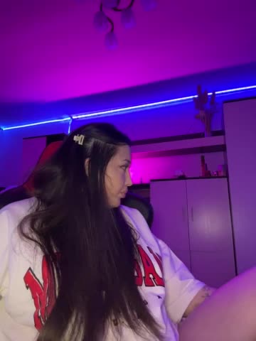 BettyBoom13 Live Sex December 13, 2025