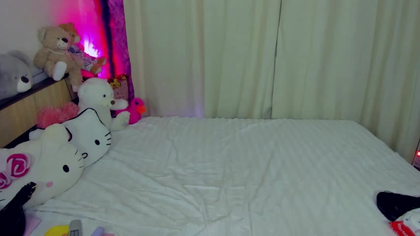 ElinOceanX Live Sex December 18, 2025
