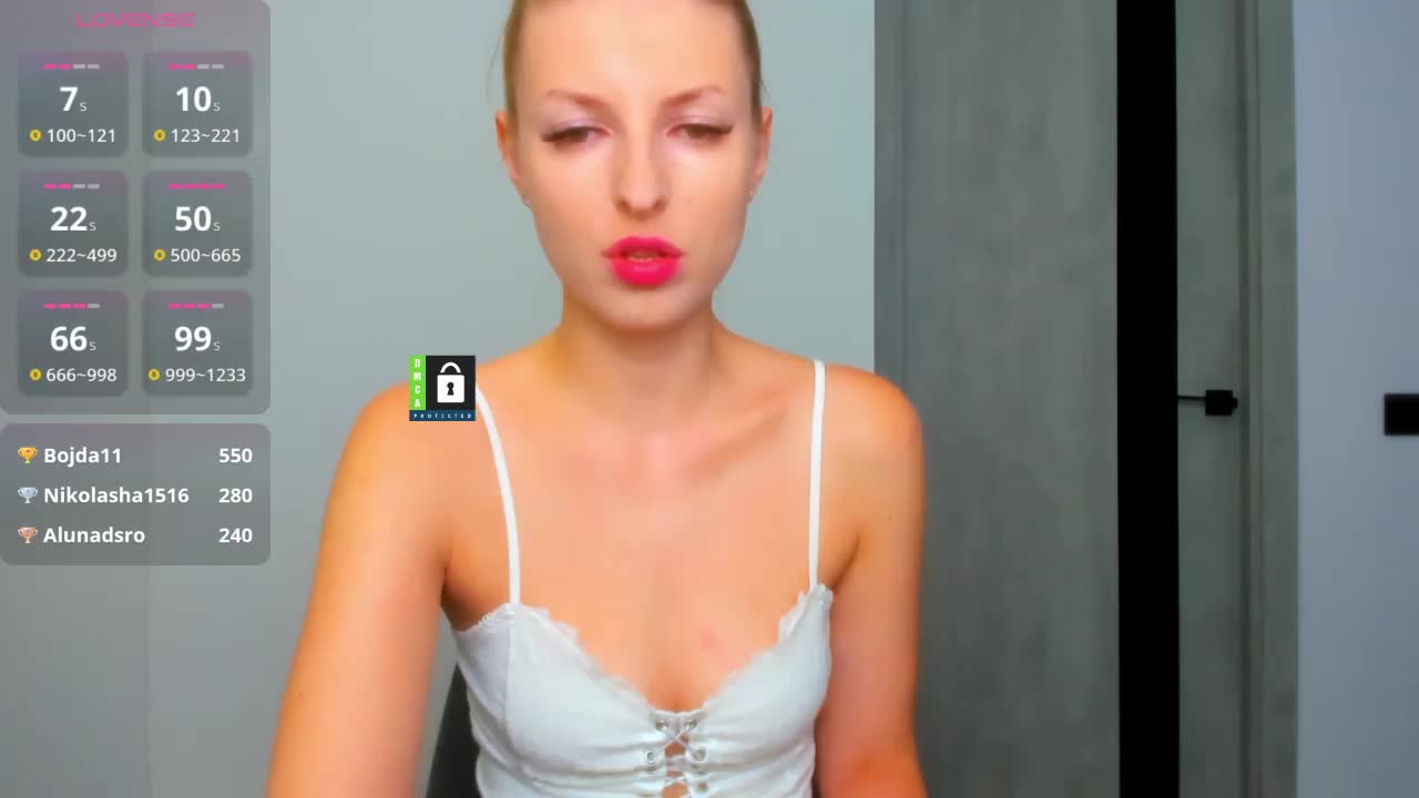 PinkPanterka Live Sex December 17, 2025