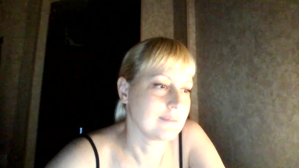 krisss2016 Live Sex December 14, 2025