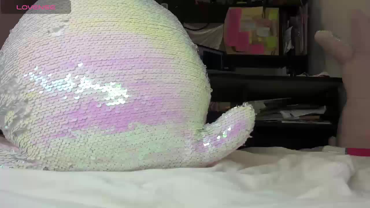 MiaSweety Live Sex December 17, 2025