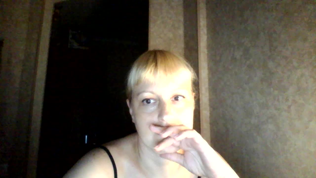 krisss2016 Live Sex December 14, 2025