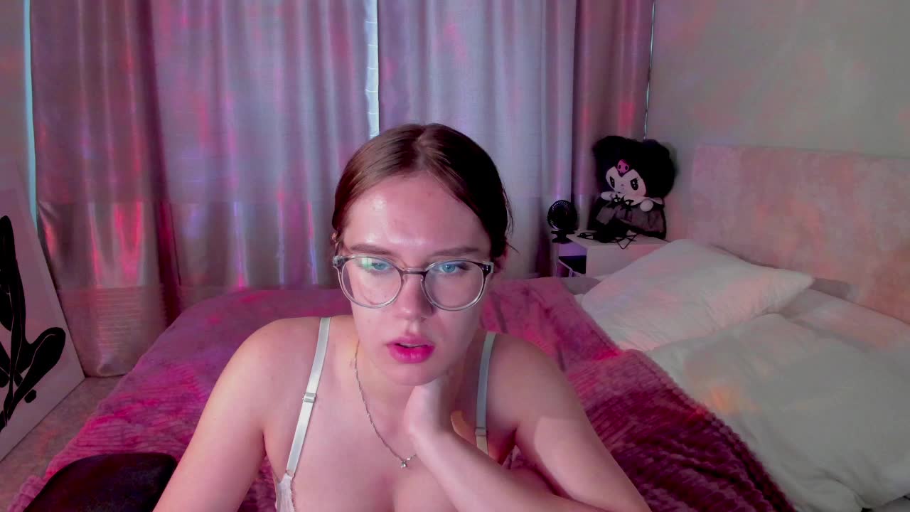 MiaLuw Live Sex December 14, 2025