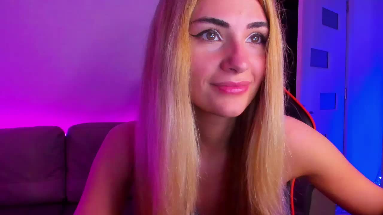 Lynx Live Sex December 14, 2025