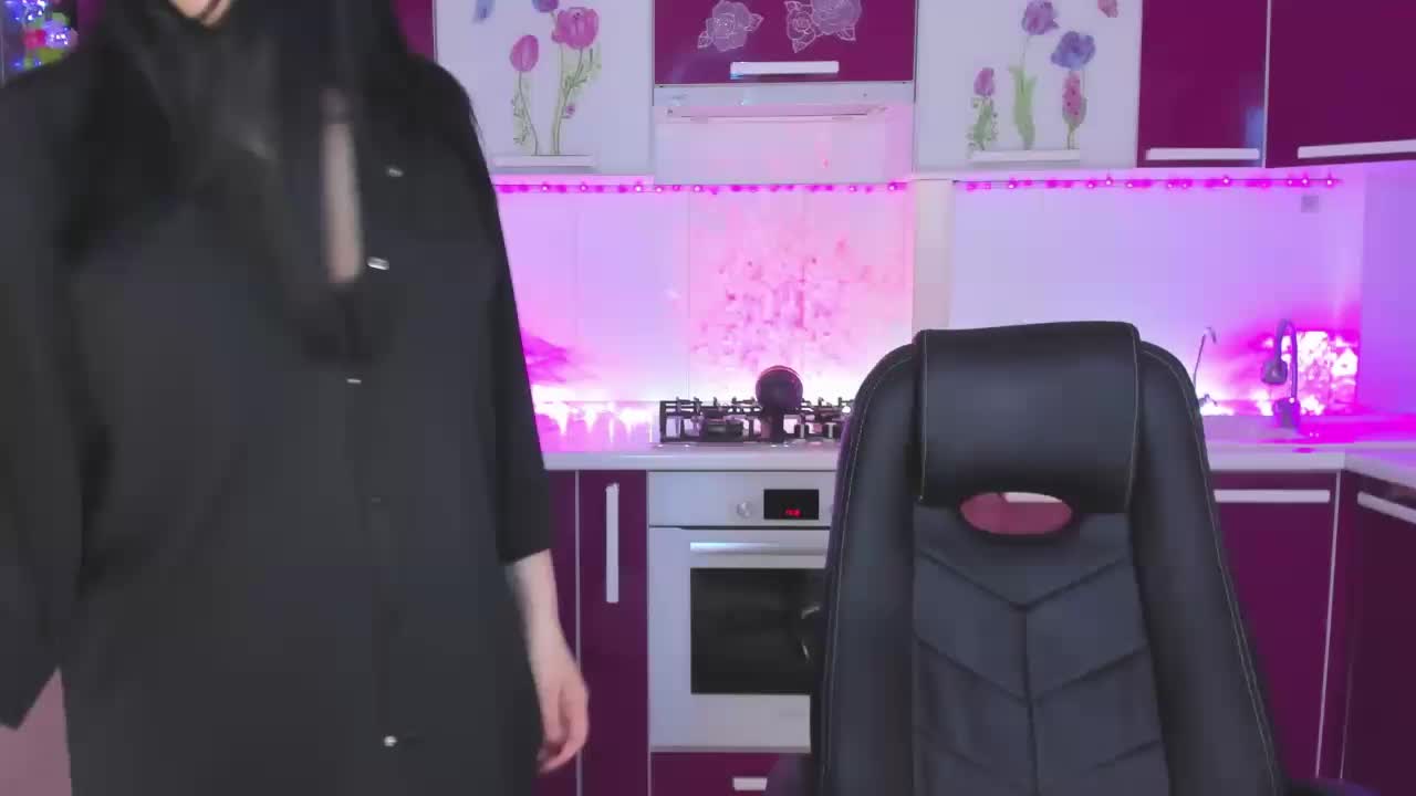 Olivija2020 Live Sex December 17, 2025