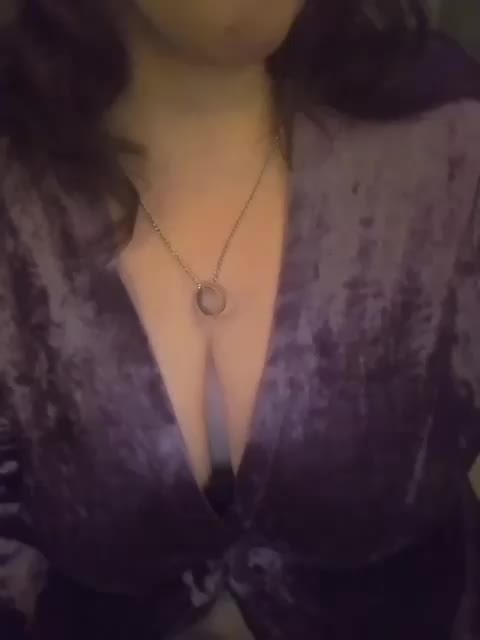 --A--- Live Sex December 18, 2025