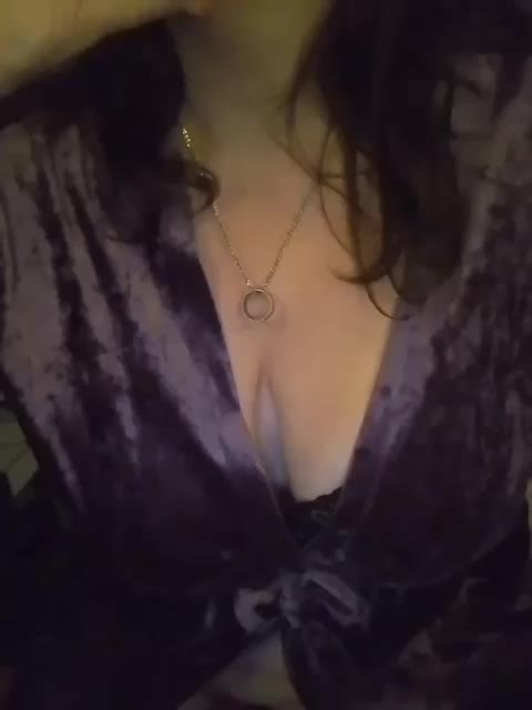 --A--- Live Sex December 18, 2025