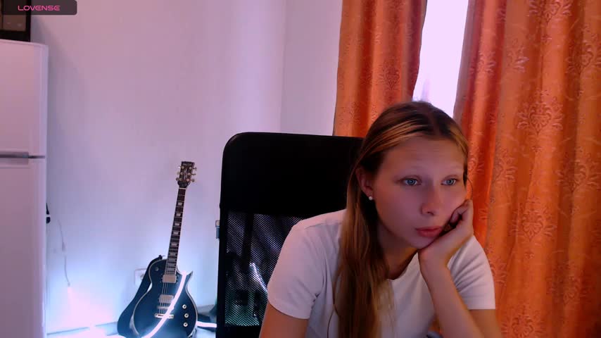 meek_cutie Live Sex December 13, 2025