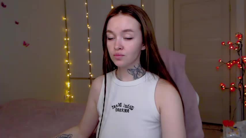 Naughty_Mable Live Sex December 17, 2025