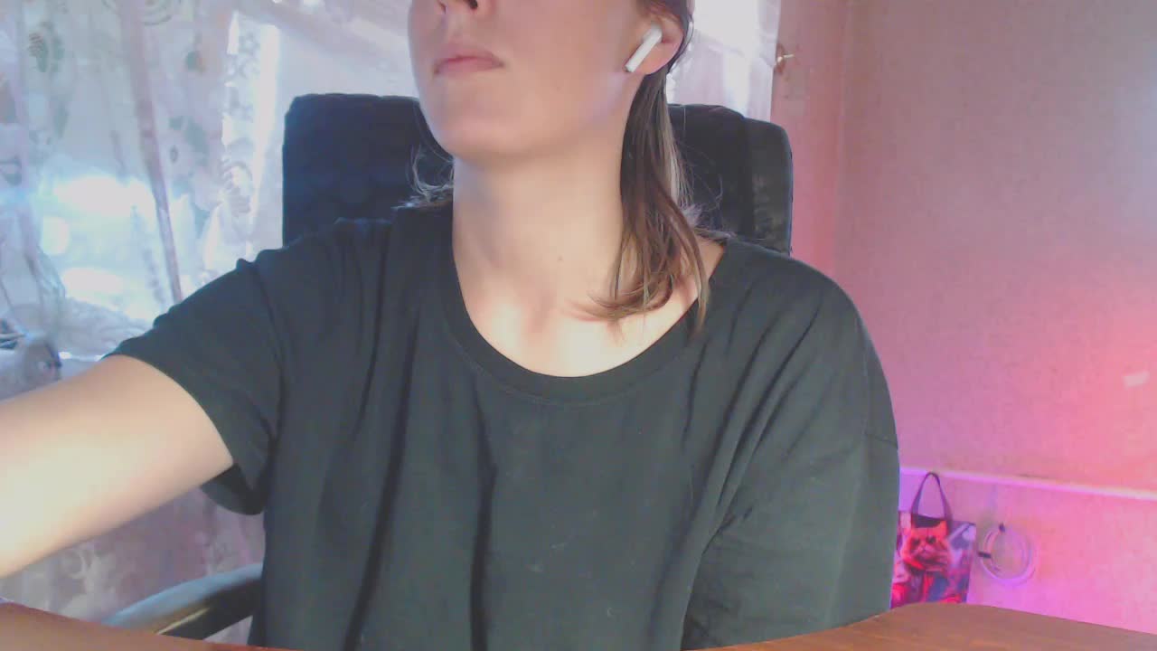 Babymuro4ka Live Sex December 17, 2025