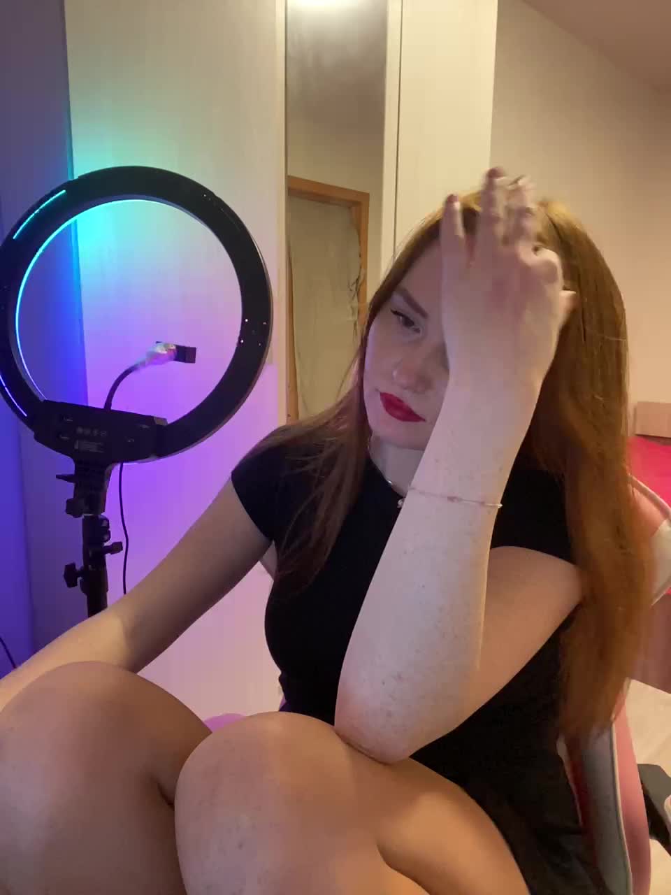 Lisichkina Live Sex December 15, 2025