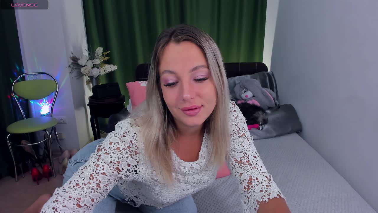 KelsiMorri Live Sex December 14, 2025