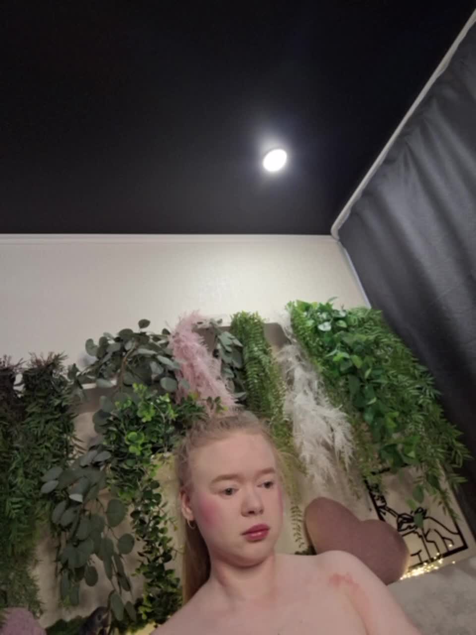 -scyrim- Live Sex December 14, 2025