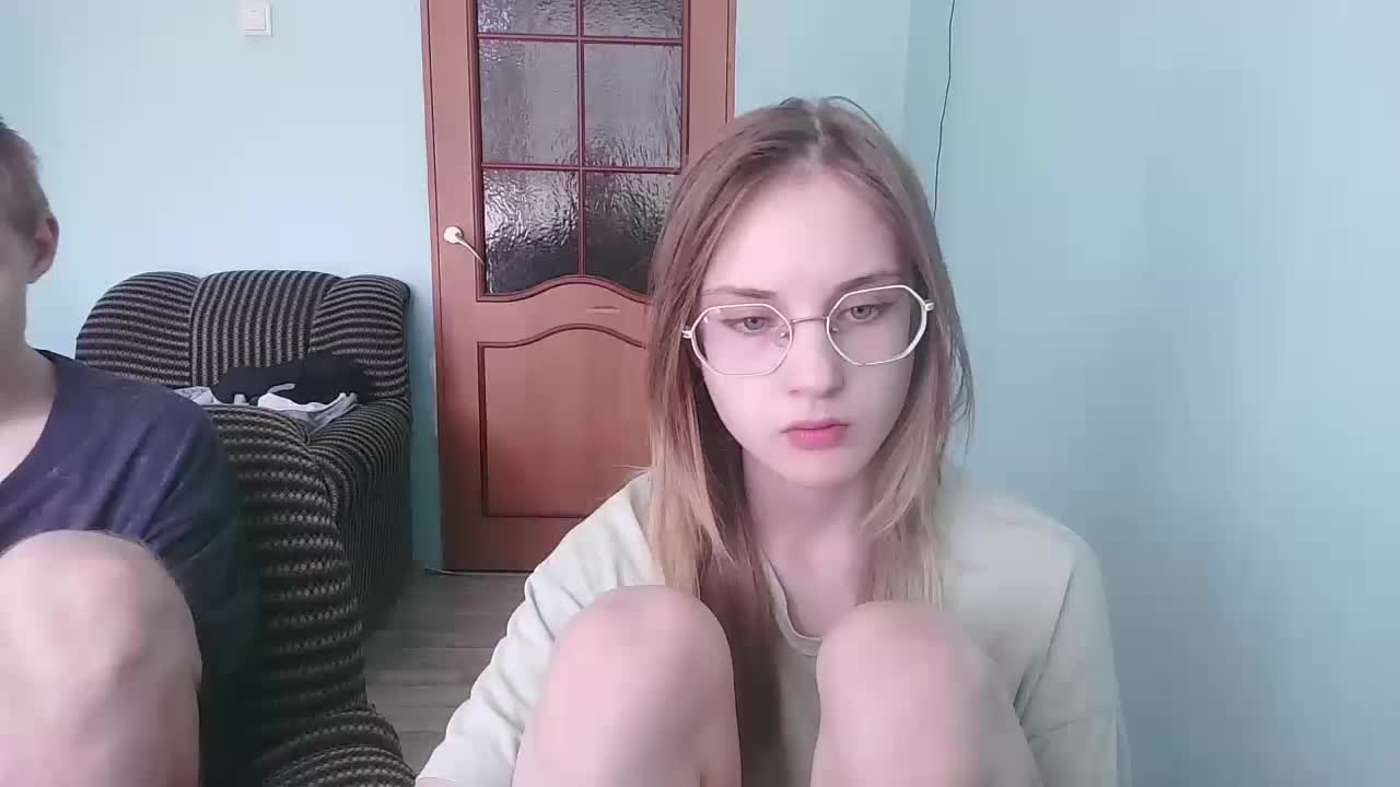 emolina Live Sex December 13, 2025