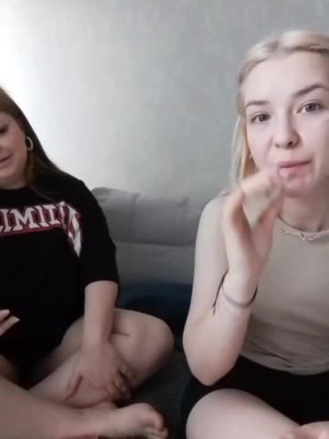 cutesmiles Live Sex December 18, 2025