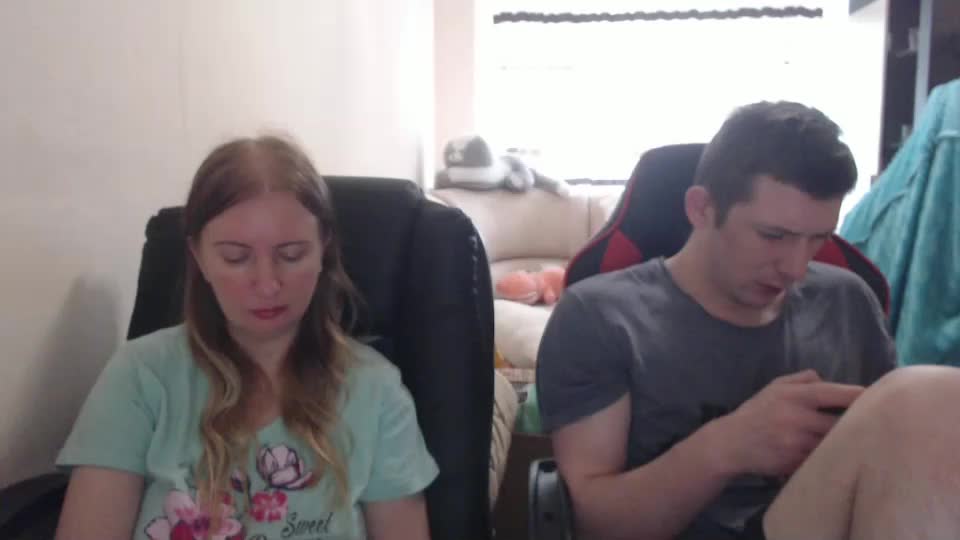 jenisandpeter Live Sex December 15, 2025