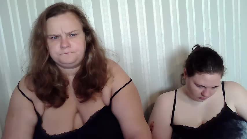 HollyXEva Live Sex December 14, 2025