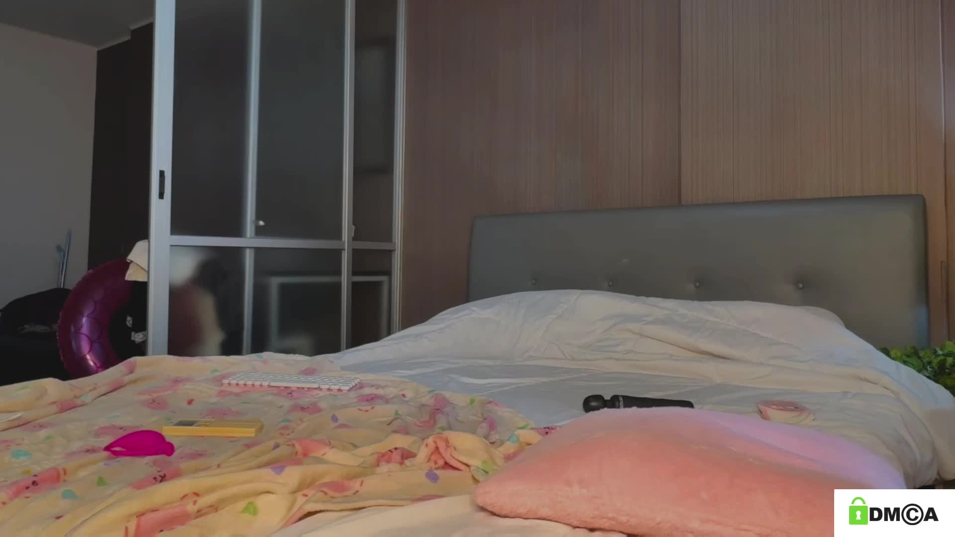 lizzyMeoww Live Sex December 18, 2025