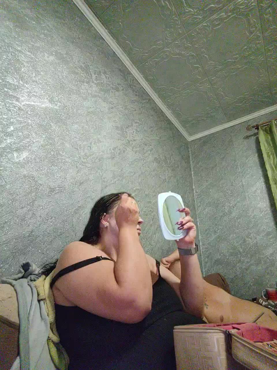 Cleopatra1990 Live Sex December 17, 2025