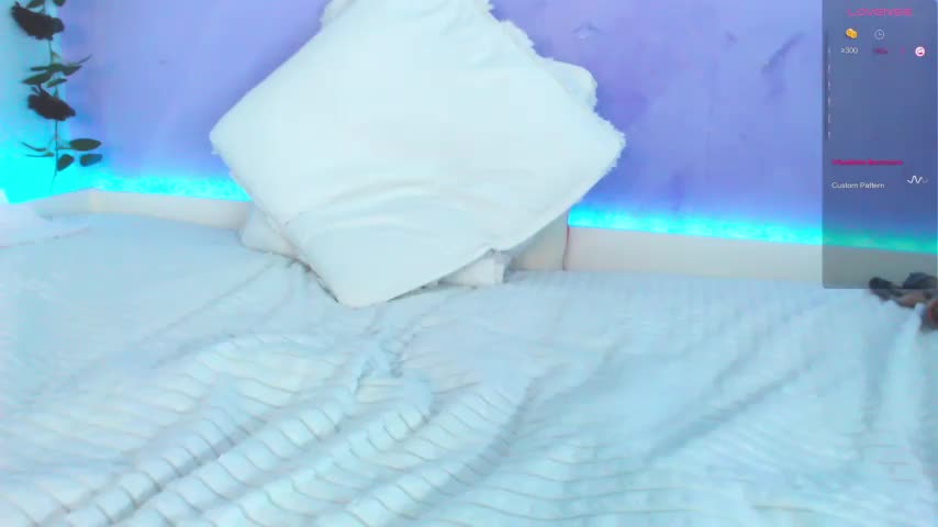 Scarlettsrorm Live Sex December 17, 2025