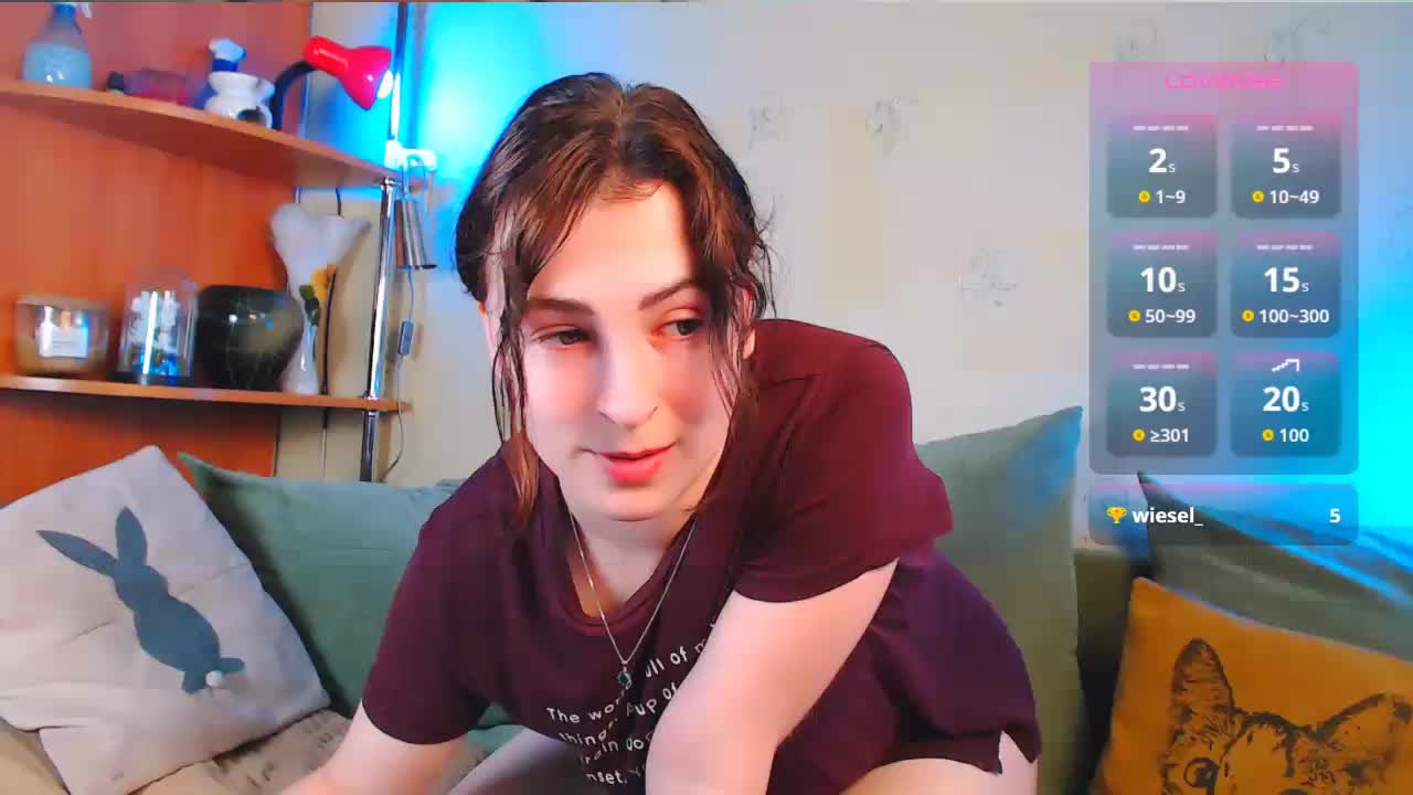 Caroline1995 Live Sex December 17, 2025