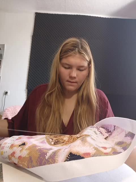 Kakdelaman Live Sex December 14, 2025