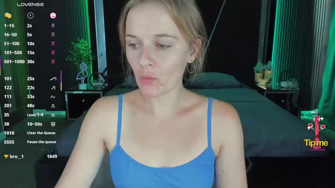 MaribelRiver Live Sex December 13, 2025