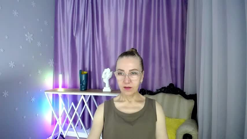 queen_a_n_i Live Sex December 13, 2025