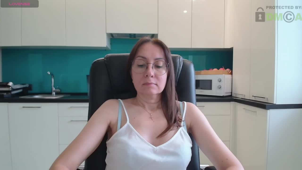 dulcesiomar8 Live Sex December 13, 2025