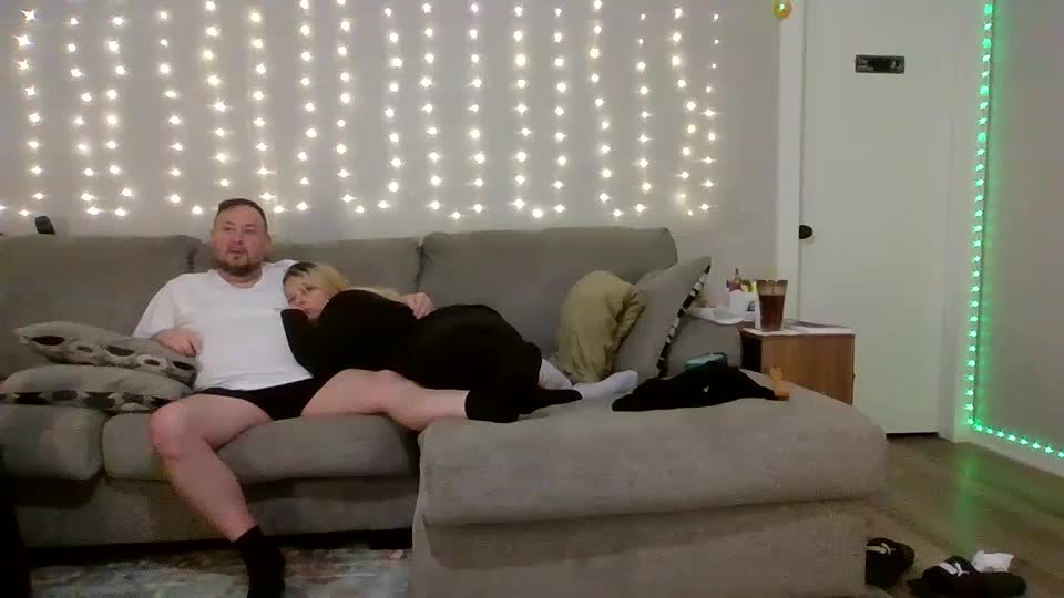 victoriaandjesse Live Sex December 17, 2025