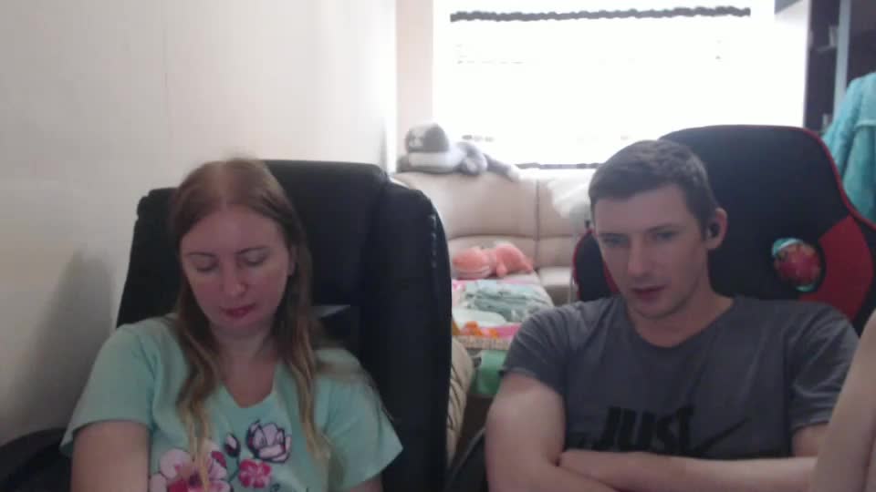 jenisandpeter Live Sex December 15, 2025