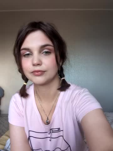 Kikki Live Sex December 13, 2025