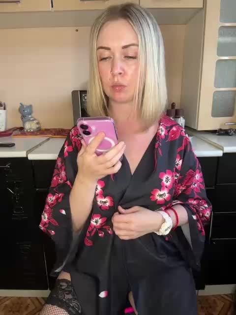 AloveA69 Live Sex December 17, 2025